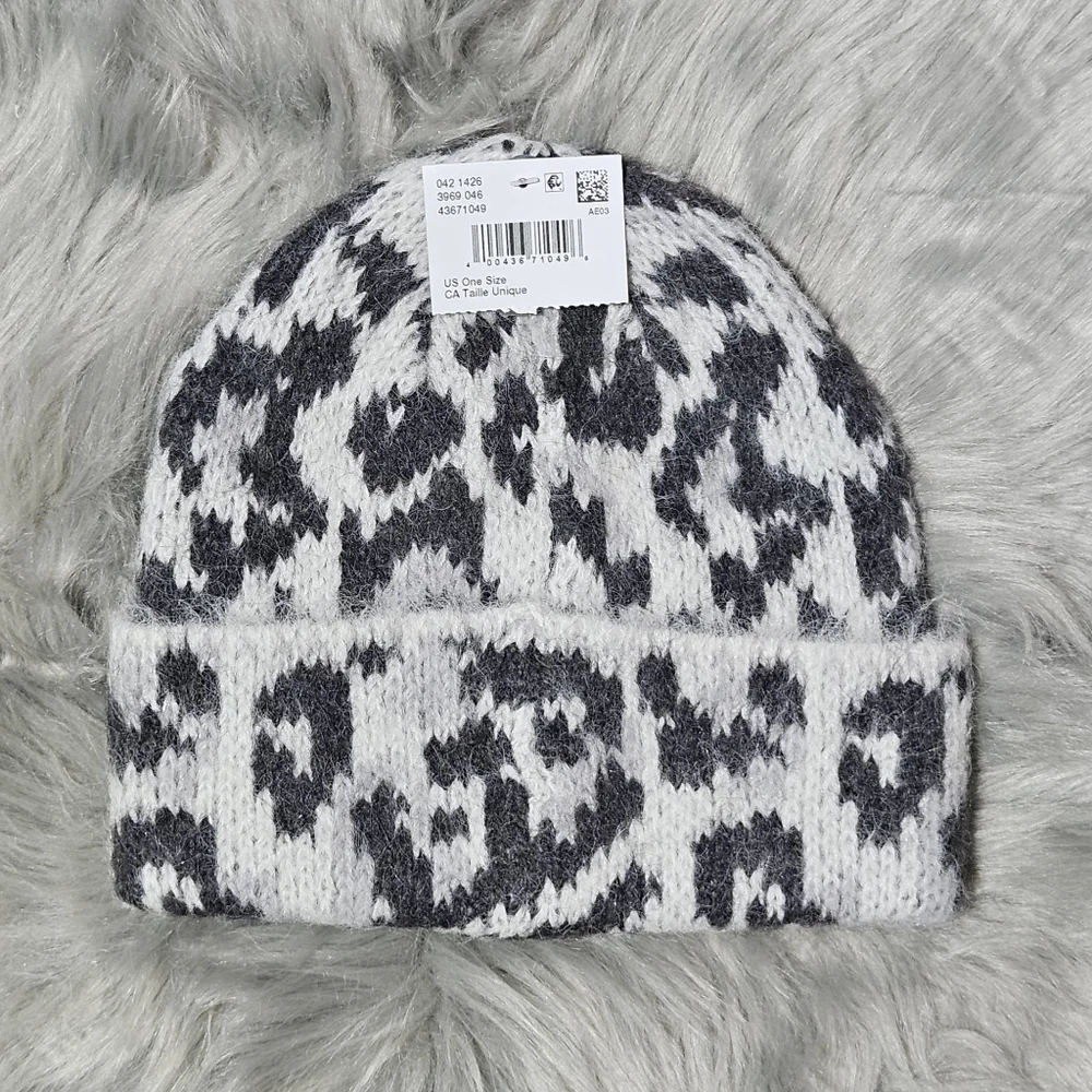 American Eagle Beanie Hat Silver Shadow Leopard Print Knit Cuffed Fall Winter